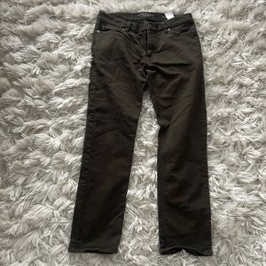 Banana republic traveler pant size 32x30